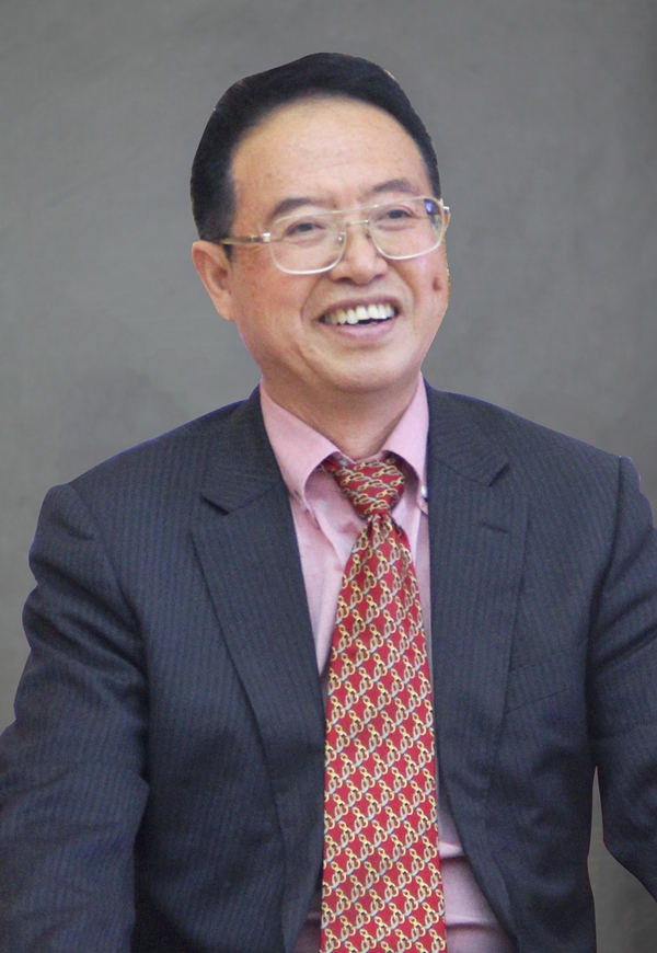 曹顺庆
