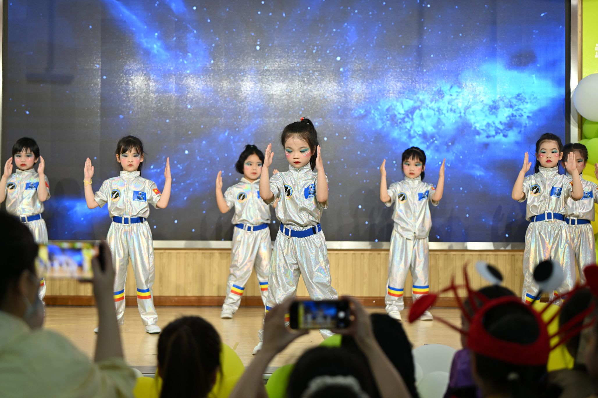 武汉大学幼儿园举办“六一”儿童节庆祝活动