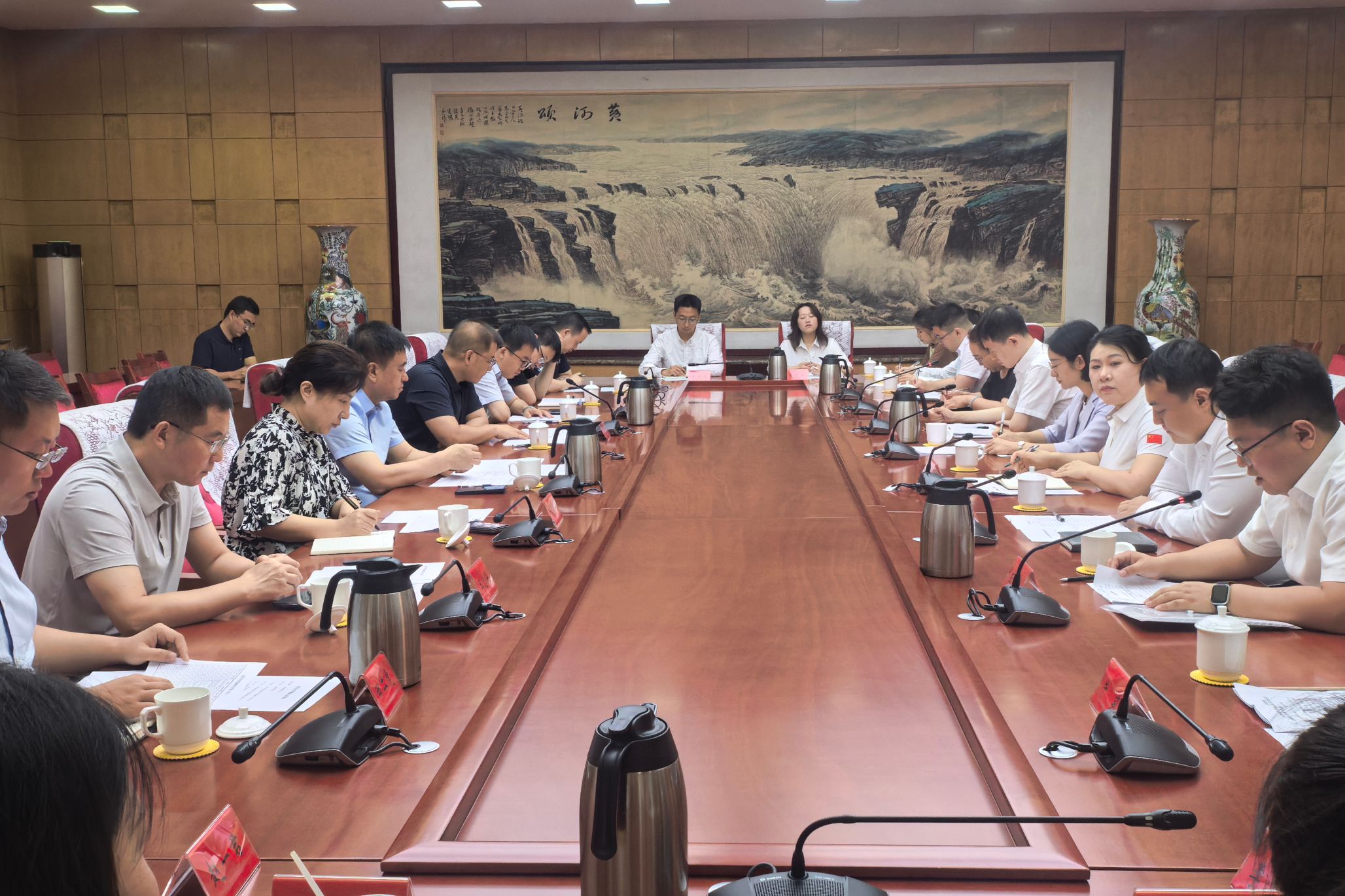 武汉大学晋陕选调生代表座谈会举行